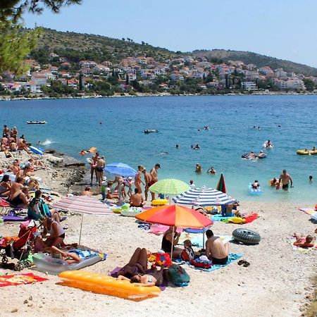 Apartments By The Sea Mavarstica, Ciovo - 12696 Trogir Dış mekan fotoğraf